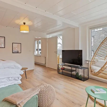 Gipfelstuermer Winterberg-niedersfeld Mit Infrarotsauna, Yoga, Netflix, Wlan