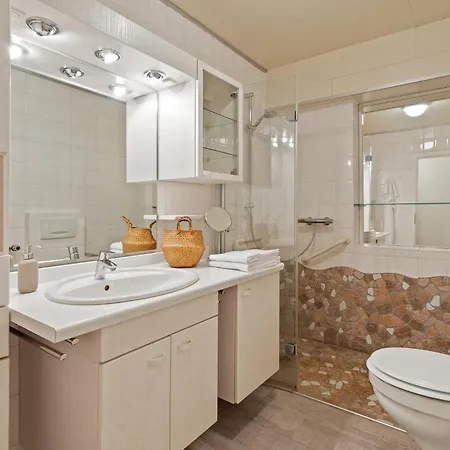 Apartament Gipfelstuermer Winterberg-niedersfeld Mit Infrarotsauna, Yoga, Netflix, Wlan Winterberg