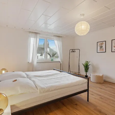 Gipfelstuermer Winterberg-niedersfeld Mit Infrarotsauna, Yoga, Netflix, Wlan Apartment